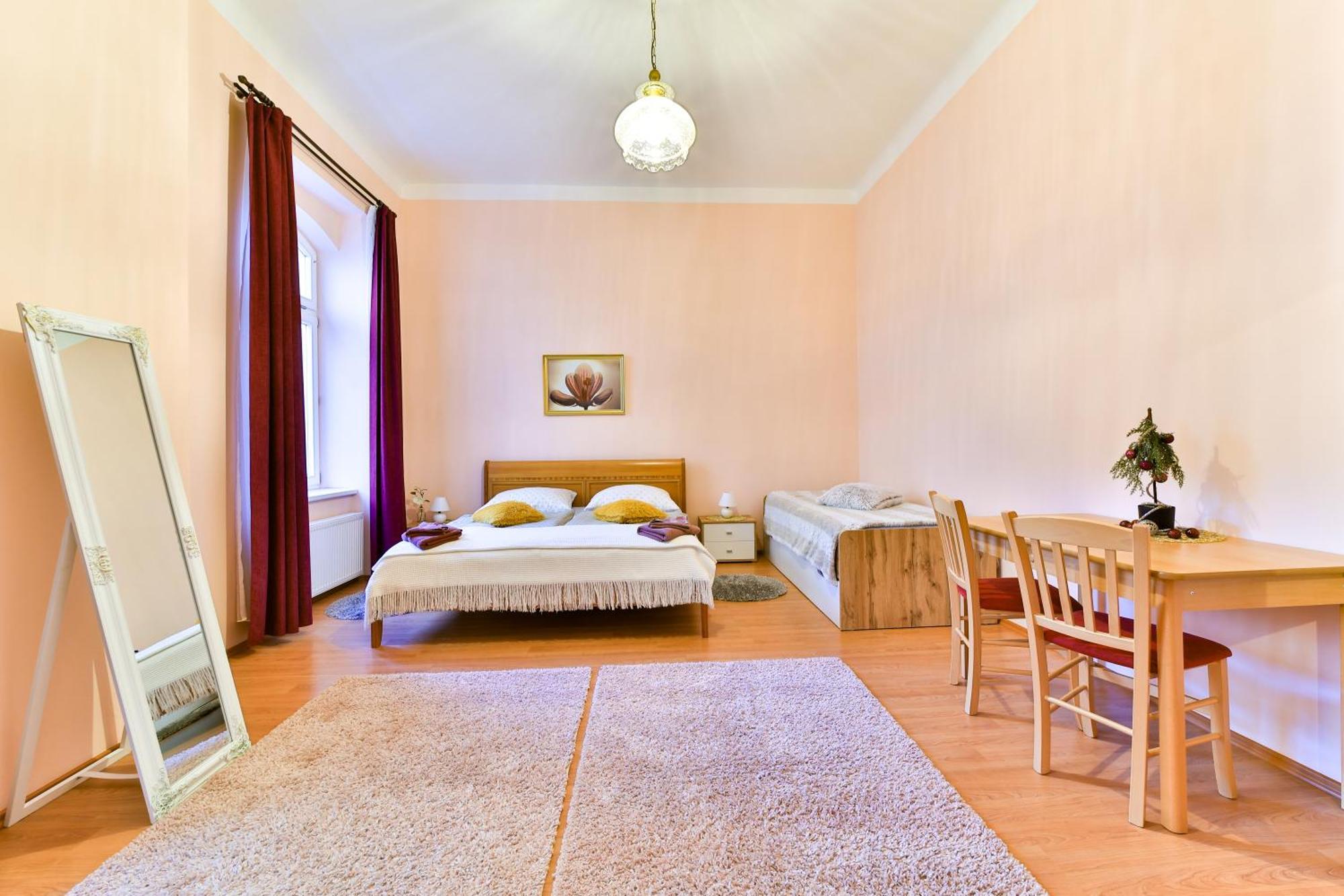 Apartmán na Karlovarské ul Mariánské Lázně Habitación foto